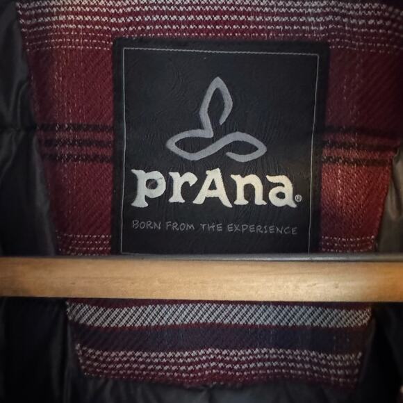Prana Showdown Striped Plaid puffer jacket - Picture 2 of 7